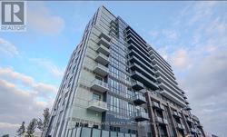 103 - 60 HONEYCRISP CRESCENT Vaughan, ON L4K 0N5