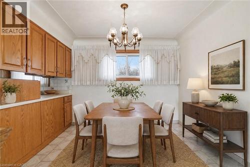 347 Hixon Road, Hamilton, ON - Indoor Photo Showing Dining Room