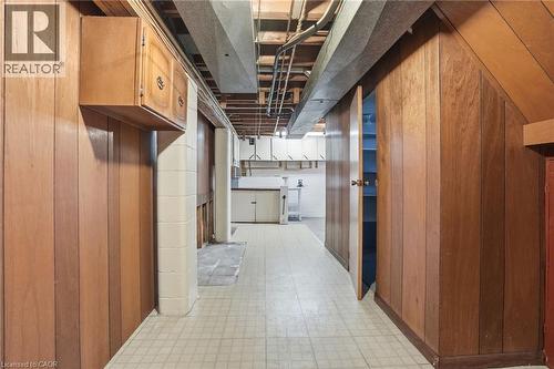 347 Hixon Road, Hamilton, ON - Indoor Photo Showing Other Room