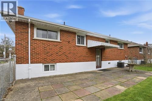 347 Hixon Road, Hamilton, ON - Outdoor With Exterior