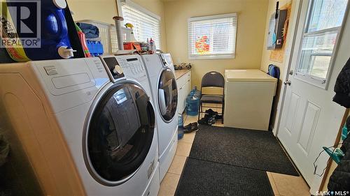 97 Ferguson Bay, Reid Lake, SK - Indoor Photo Showing Laundry Room