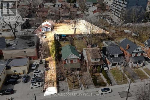 2A Fern Avenue, Toronto, ON 