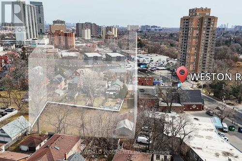 2A Fern Avenue, Toronto, ON 