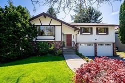 14586 18 AVENUE  Surrey, BC V4A 5V5