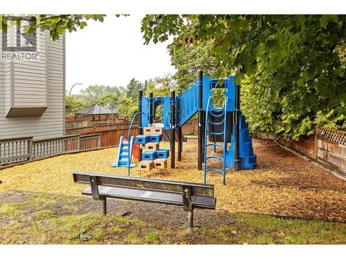 202 Balmoral Place, Port Moody, BC - Outdoor