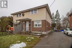 1098 CEDAR STREET Oshawa, ON L1J 3R9