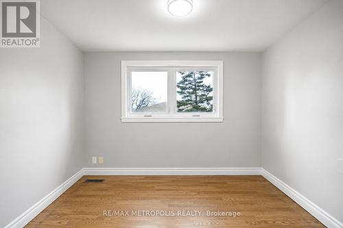 1098 Cedar Street, Oshawa, ON - Indoor Photo Showing Other Room