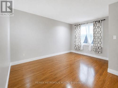 1098 Cedar Street, Oshawa, ON - Indoor Photo Showing Other Room