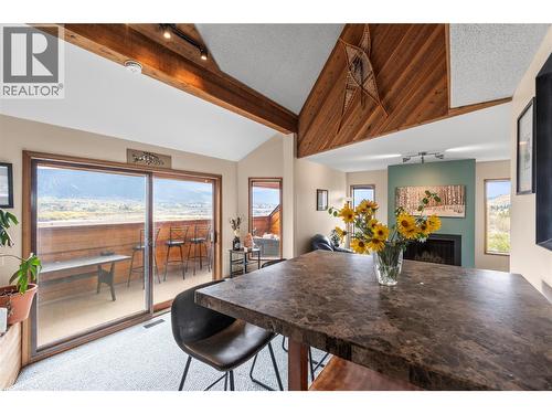 6515 Eagle Road, Vernon, BC - Indoor Photo Showing Dining Room