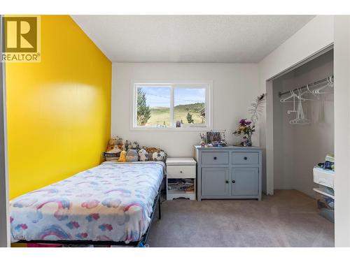 6515 Eagle Road, Vernon, BC - Indoor Photo Showing Bedroom