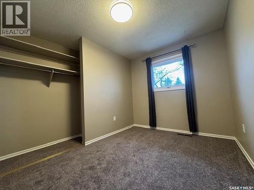 190 Carleton Drive, Saskatoon, SK - Indoor Photo Showing Other Room