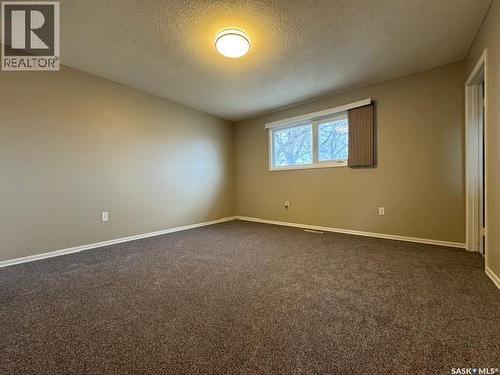 190 Carleton Drive, Saskatoon, SK - Indoor Photo Showing Other Room