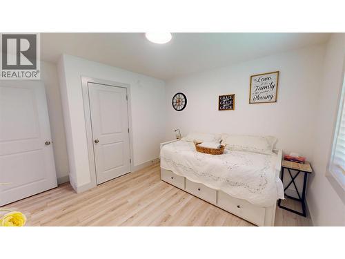 365 Legacy Lookout, Cranbrook, BC - Indoor Photo Showing Bedroom