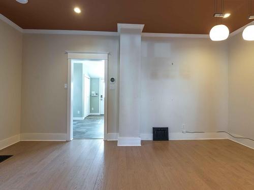 151 Secord St, Thunder Bay, ON - Indoor Photo Showing Other Room