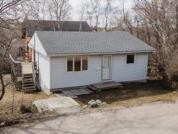 512 Portage Street Kenora, ON P0X 1C0