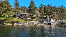 8440 Lawrence Rd Central Saanich, BC V8M 1S5