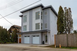 # 3-95 Battleford Ave Saanich, BC V8Z 1K5
