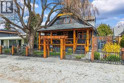 354 Burne Avenue Kelowna, BC V1Y 5P1