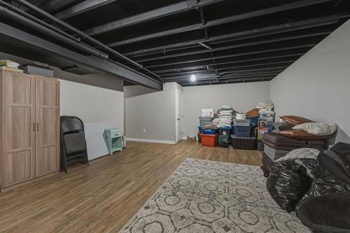 32 Alexandre Place, Marchand, MB - Indoor Photo Showing Basement