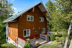 183 LAKESHORE ROAD  Georgian Bluffs, ON N0H 2T0