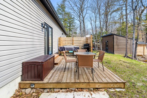 Balcon - 60 Ch. Sinclair, Brownsburg-Chatham, QC - Outdoor With Deck Patio Veranda With Exterior