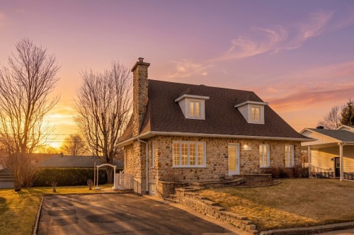 Façade - 405 Av. Mathieu, Donnacona, QC - Outdoor