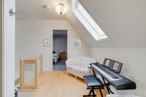 Boudoir - 405 Av. Mathieu, Donnacona, QC - Indoor