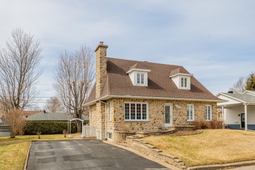 Façade - 405 Av. Mathieu, Donnacona, QC - Outdoor With Facade