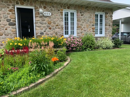 Façade - 405 Av. Mathieu, Donnacona, QC - Outdoor