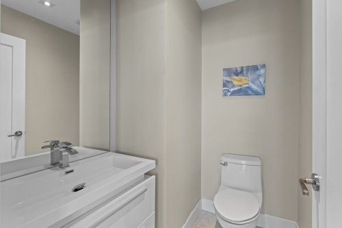 Salle d'eau - 3650 Boul. Lévesque E., Laval (Saint-Vincent-De-Paul), QC 