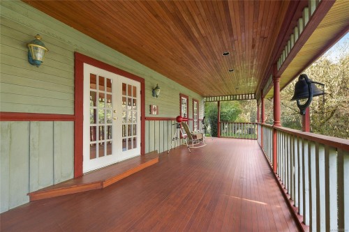4836 Spring Rd, Saanich, BC 