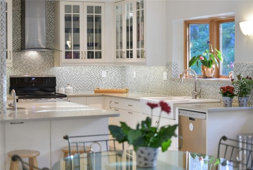 4836 Spring Rd, Saanich, BC 