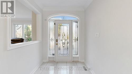 23 Brookeview Drive, Aurora, ON - Indoor Photo Showing Other Room