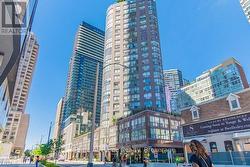 513 - 24 WELLESLEY STREET W Toronto (Bay Street Corridor), ON M4Y 2X6