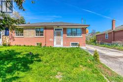 451 SANDMERE PLACE Oakville, ON L6L 4G5