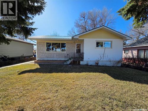 30 Main Street, Manor, SK - Outdoor