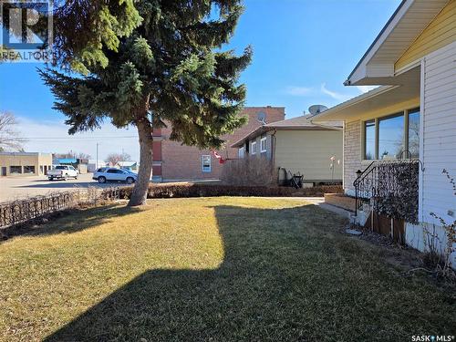 30 Main Street, Manor, SK - Outdoor