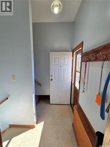 30 Main Street, Manor, SK - Indoor Photo Showing Other Room