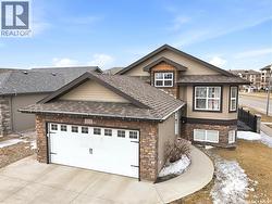 102 Whalley CRESCENT  Saskatoon, SK S7T 0H9