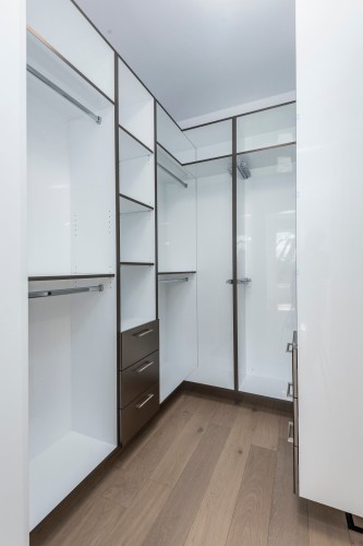 Closet - 473 Av. Strathcona, Westmount, QC - Indoor Photo Showing Other Room