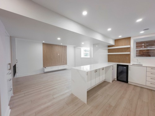 Bar - 473 Av. Strathcona, Westmount, QC - Indoor Photo Showing Other Room