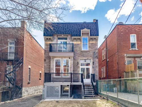 Back of Structure - 473 Av. Strathcona, Westmount, QC - Outdoor