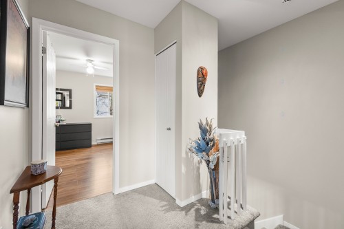 Hall d'entrée/Vestibule - 458 Boul. Perrot, L'Île-Perrot, QC - Indoor Photo Showing Other Room