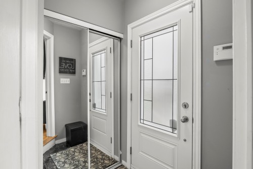 Entrée extérieure - 458 Boul. Perrot, L'Île-Perrot, QC - Indoor Photo Showing Other Room