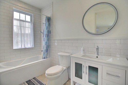 Bathroom - 1040 Av. Du Parc, Sherbrooke (Brompton/Rock Forest/Saint-Élie/Deauville), QC - Indoor Photo Showing Bathroom