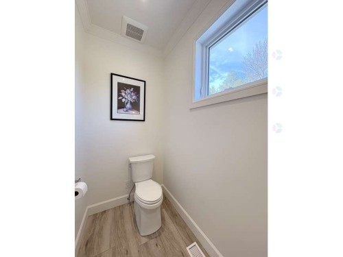 Powder room - 1040 Av. Du Parc, Sherbrooke (Brompton/Rock Forest/Saint-Élie/Deauville), QC - Indoor Photo Showing Bathroom