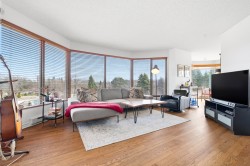 Salon - 