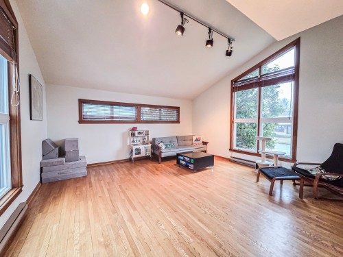 Living Room - 144 Rue Laurier, Lachute, QC - Indoor