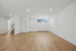 Family Room - 