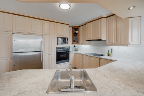 Cuisine - 304 Rue Hardy, Saint-Basile, QC - Indoor Photo Showing Kitchen